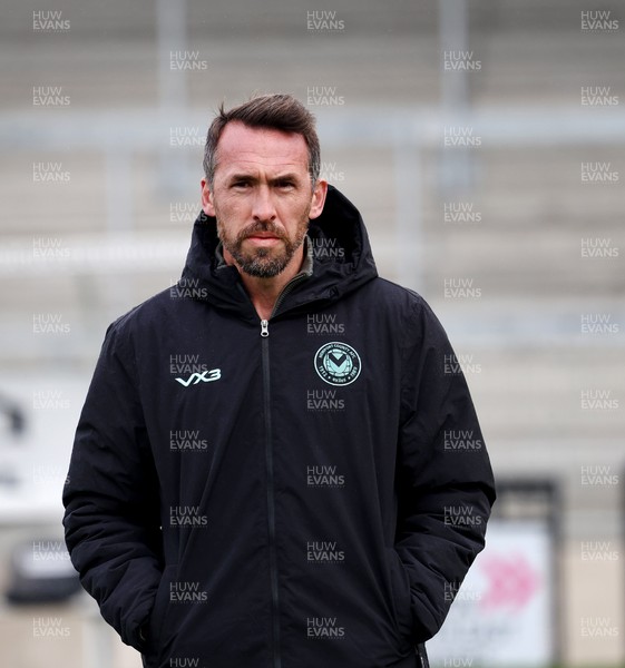 010126 - Bromley v Newport County - Sky Bet League Christian Fuchs, Newport Manager