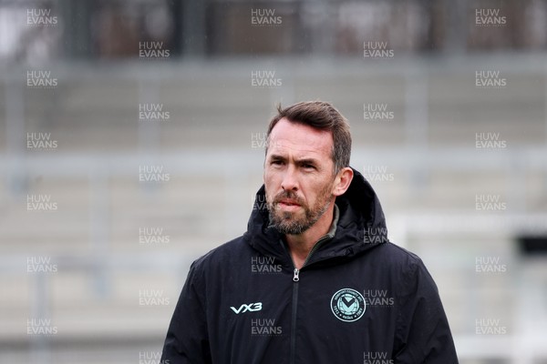 010126 - Bromley v Newport County - Sky Bet League 2 - Christian Fuchs, Newport Manager