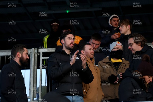 010126 - Bromley v Newport County - Sky Bet League 2 - Newport fans