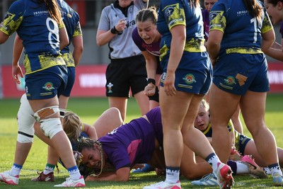 220426 - Brunel v Loughborough - Women's BUCS Final - Amelia Williams of Loughborough scores the first try of the game