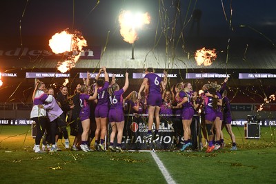 220426 - Brunel v Loughborough - Women's BUCS Final - Loughborough celebrate lifting the trophy at full time