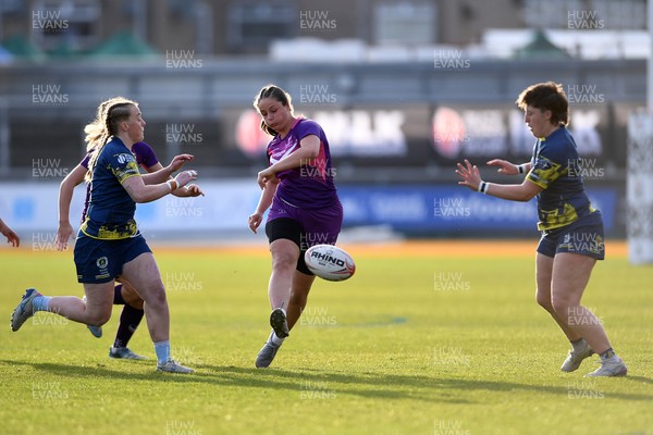 220426 - Brunel v Loughborough - Women's BUCS Final - Ella Barnes of Loughborough is challenged by Maya Champion of Brunel