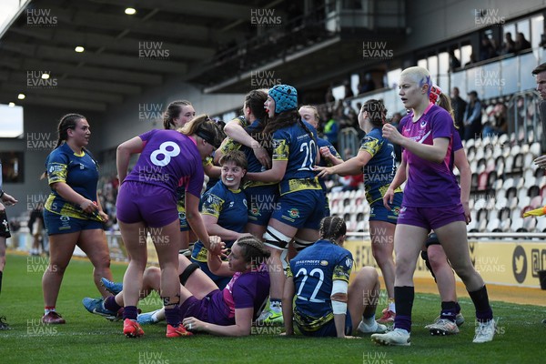 220426 - Brunel v Loughborough - Women's BUCS Final - Scarlet Down of Brunel scores a try