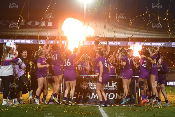 220426 - Brunel v Loughborough - Women's BUCS Final - Loughborough celebrate lifting the trophy at full time
