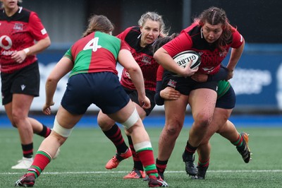 110126 - Brython Thunder v  Clovers, Celtic Challenge - Stella Orrin of Brython Thunder drives forward