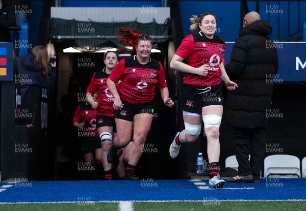 110126 - Brython Thunder v  Clovers, Celtic Challenge - Gwen Crabb of Brython Thunder leads the team out