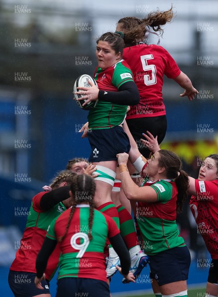 110126 - Brython Thunder v  Clovers, Celtic Challenge - Jemima Adams Verling of Clovers wins the line out