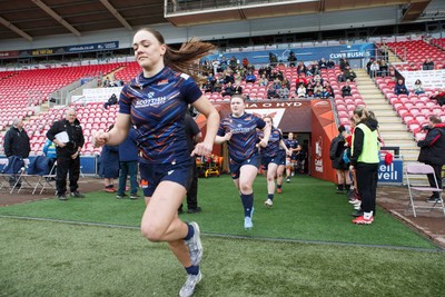 140226 - Brython Thunder v Edinburgh - Celtic Challenge - Edinburgh team runs on to the pitch