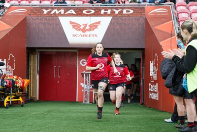 140226 - Brython Thunder v Edinburgh - Celtic Challenge - Natalia John of Brython Thunder leads her team out onto the pitch