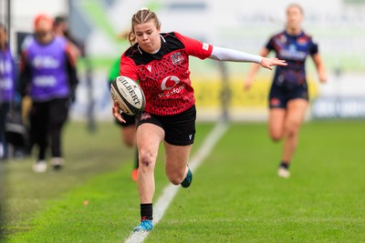 140226 - Brython Thunder v Edinburgh - Celtic Challenge - Amy Williams of Brython Thunder has a foot on the touch line as she tries to keep the ball in play