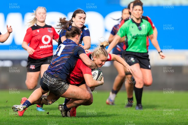 140226 - Brython Thunder v Edinburgh - Celtic Challenge - Seren Singleton of Brython Thunder is tackled high by Hannah Walker of Edinburgh leading to a yellow card and a penalty try