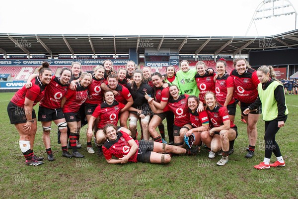 140226 - Brython Thunder v Edinburgh - Celtic Challenge - Brython Thunder players celebrate at the end of the match