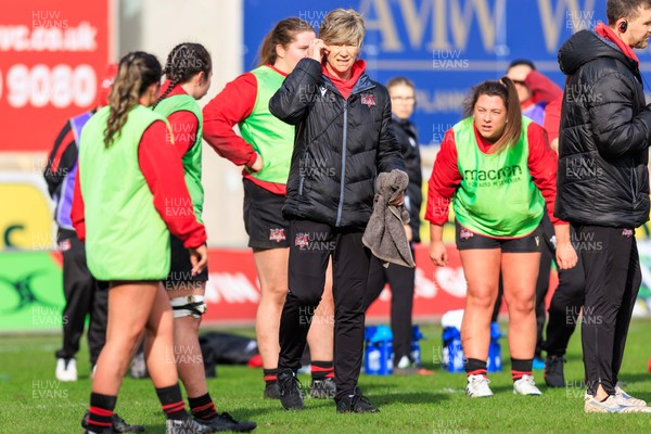 140226 - Brython Thunder v Edinburgh - Celtic Challenge - Liza Burgess during the warm up