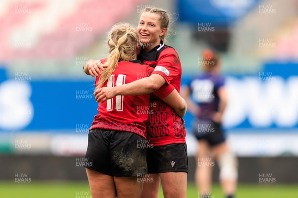 140226 - Brython Thunder v Edinburgh - Celtic Challenge - Amy Williams and Seren Singleton of Brython Thunder celebrate at the end of the match