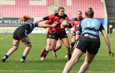 090325  Brython Thunder v Glasgow Warriors, Celtic Challenge - Hannah Bluck of Brython Thunder races in to score try