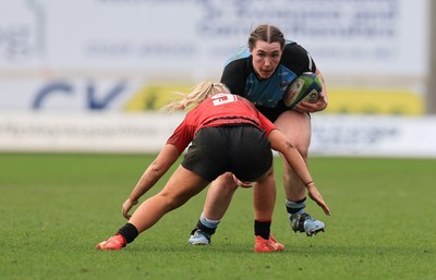 090325  Brython Thunder v Glasgow Warriors, Celtic Challenge - Poppy Fletcher of Glasgow Warriors takes on Seren Singleton of Brython Thunder