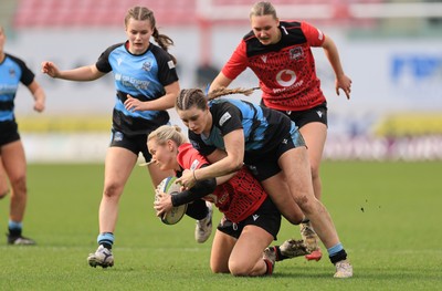 090325  Brython Thunder v Glasgow Warriors, Celtic Challenge - Meg Webb of Brython Thunder and Orla Proctor of Glasgow Warriors compete for the ball