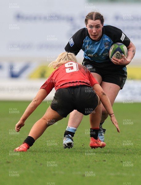 090325  Brython Thunder v Glasgow Warriors, Celtic Challenge - Poppy Fletcher of Glasgow Warriors takes on Seren Singleton of Brython Thunder