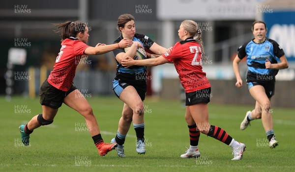 090325  Brython Thunder v Glasgow Warriors, Celtic Challenge - Nicole Flynn of Glasgow Warriors attacks