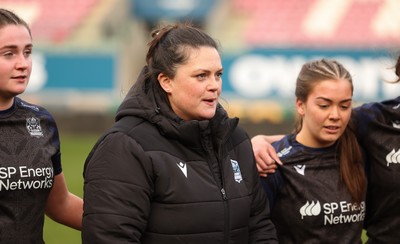 201225 - Brython Thunder v Glasgow Warriors, Celtic Challenge - Glasgow Warriors Women Head Coach Lindsey Smith at the end of the match