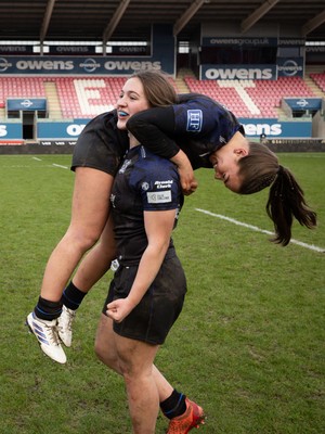 201225 - Brython Thunder v Glasgow Warriors, Celtic Challenge - Glasgow Warriors players celebrate at the end of the match