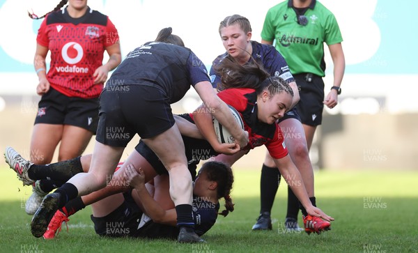 201225 - Brython Thunder v Glasgow Warriors, Celtic Challenge - Shanelle Williams of Brython Thunder is tackled short of the line