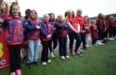 080326 - Brython Thunder v Gwalia Lightning, Celtic Challenge - A guard of honour waits for the players