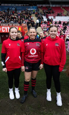 080326 - Brython Thunder v Gwalia Lightning, Celtic Challenge - Brython Thunder player walk out with their match mascots