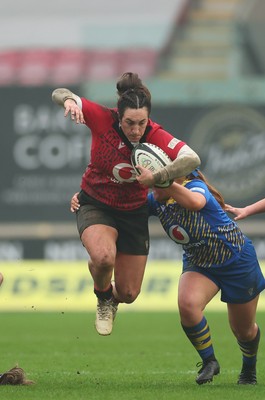 080326 - Brython Thunder v Gwalia Lightning, Celtic Challenge - Courtney Keight of Brython Thunder charges through the Gwalia defence