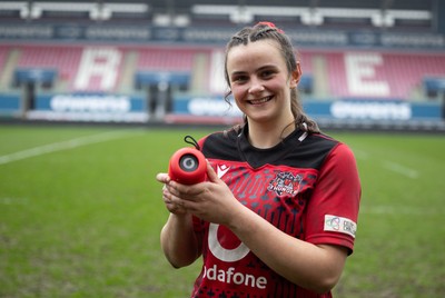 080326 - Brython Thunder v Gwalia Lightning, Celtic Challenge - Player of the match Branwen Metcalfe of Brython Thunder
