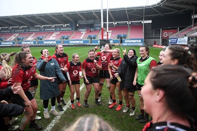 080326 - Brython Thunder v Gwalia Lightning - Celtic Challenge - Brython players celebrate the win at full time