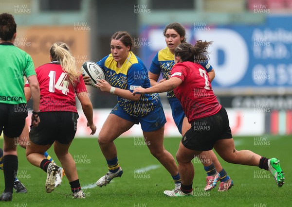 080326 - Brython Thunder v Gwalia Lightning, Celtic Challenge - Chloe Thomas Bradley of Gwalia Lightning takes on Mabli Evans of Brython Thunder and Lucy Isaac of Brython Thunder