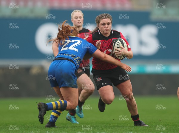 080326 - Brython Thunder v Gwalia Lightning, Celtic Challenge - Hannah Bluck of Brython Thunder takes on Isla McMullen of Gwalia Lightning
