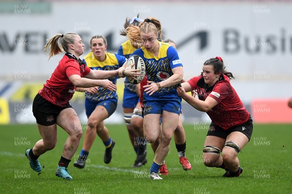 080326 - Brython Thunder v Gwalia Lightning - Celtic Challenge - Catherine Richards of Gwalia Lightning is challenged by Seren Lockwood of Brython Thunder