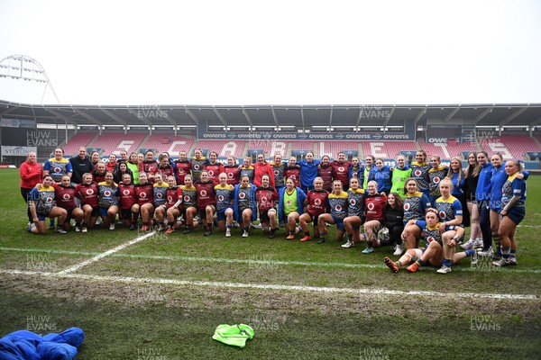 080326 - Brython Thunder v Gwalia Lightning - Celtic Challenge - Gwalia and Brython players at full time