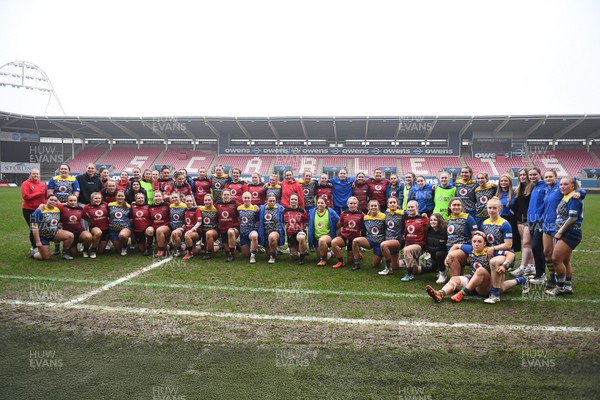 080326 - Brython Thunder v Gwalia Lightning - Celtic Challenge - Gwalia and Brython players at full time