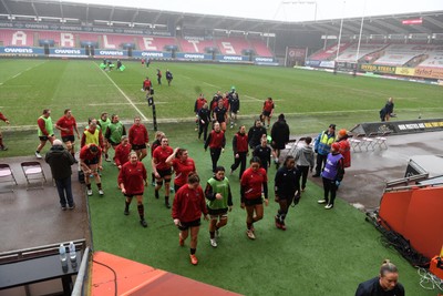 210226 - Brython Thunder v Wolfhounds - Celtic Challenge - Players from both sides leave the pitch after warm-up