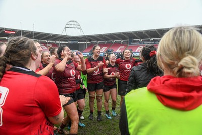 210226 - Brython Thunder v Wolfhounds - Celtic Challenge - Brython players huddle at the end of the game