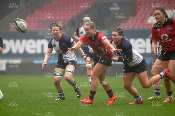 210226 - Brython Thunder v Wolfhounds - Celtic Challenge - Brython Thunders Seren Singleton in action