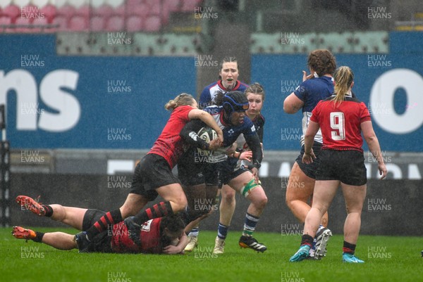 210226 - Brython Thunder v Wolfhounds - Celtic Challenge -  Cliodna Ni Choncobhair moves forward with the ball