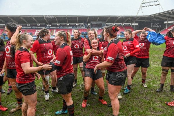 210226 - Brython Thunder v Wolfhounds - Celtic Challenge - Brython players celebrate at the end of the game