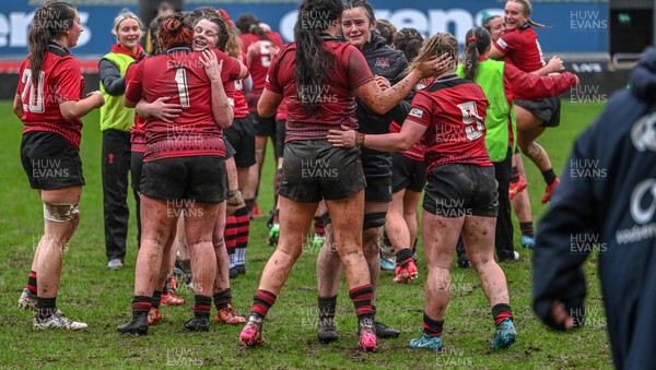 210226 - Brython Thunder v Wolfhounds - Celtic Challenge - Brython Thunder players celebrate the victory at Parc y Scarlets