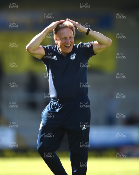 050817 - Burton Albion v Cardiff City - SkyBet Championship - Cardiff City manager Neil Warnock celebrates at the end of the game
