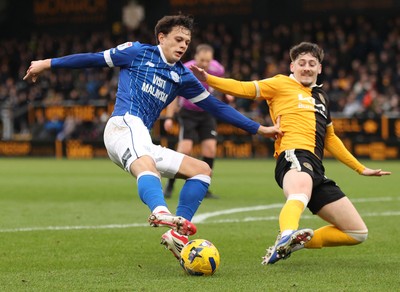 310126 - Burton Albion v Cardiff City - Sky Bet League 1 - Perry Ng of Cardiff and Dylan Williams of Burton Albion