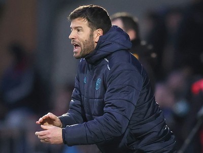 310126 - Burton Albion v Cardiff City - Sky Bet League 1 - Manager Brian Barry-Murphy of Cardiff urges his team on