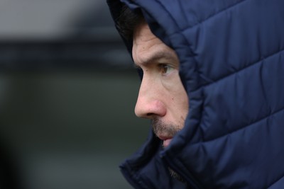 310126 - Burton Albion v Cardiff City - Sky Bet League 1 - Manager Brian Barry-Murphy of Cardiff