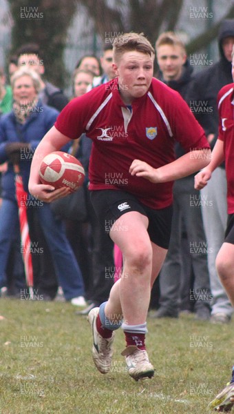 100413 - Caerleon Comprehensive V Cymer -Caerleon's Rhys Hunt