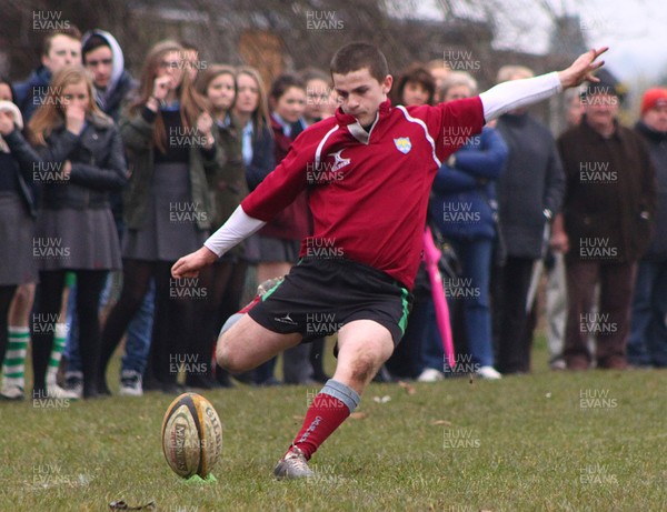 100413 - Caerleon Comprehensive V Cymer -Caerleon's Rob Wainwright