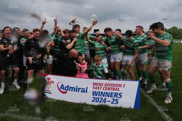 260425 - Caerphilly v Taffs Well - Admiral National League 2 East Central -  Caerphilly RFC champions