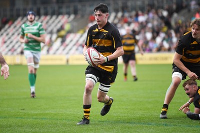 110525 - Caerphilly RFC v St Albans RFC - Mens Divison 2 Cup Final - Joshua Welsher of St Albans